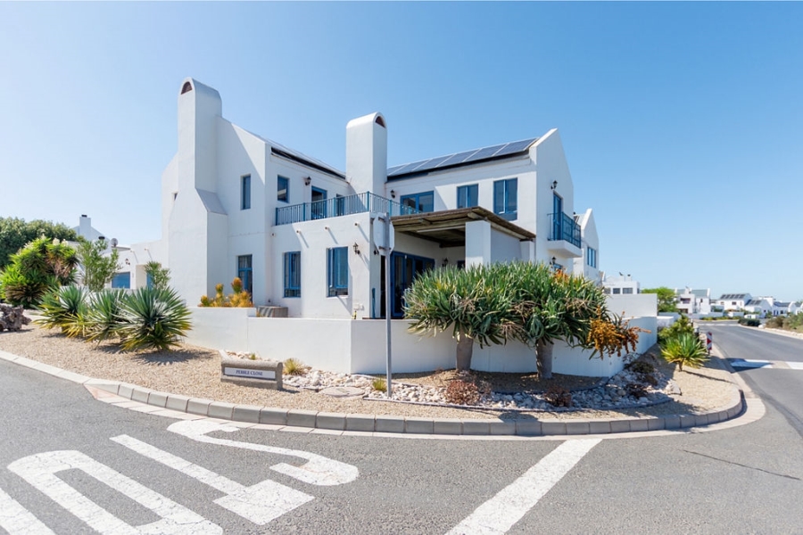 4 Bedroom Property for Sale in Blue Lagoon Western Cape